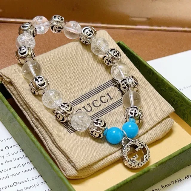 Bracelete Gucci GG Marmont Azul Transparente Interlocking G Charms Mix de Contas de Cristal e Turquesa 7