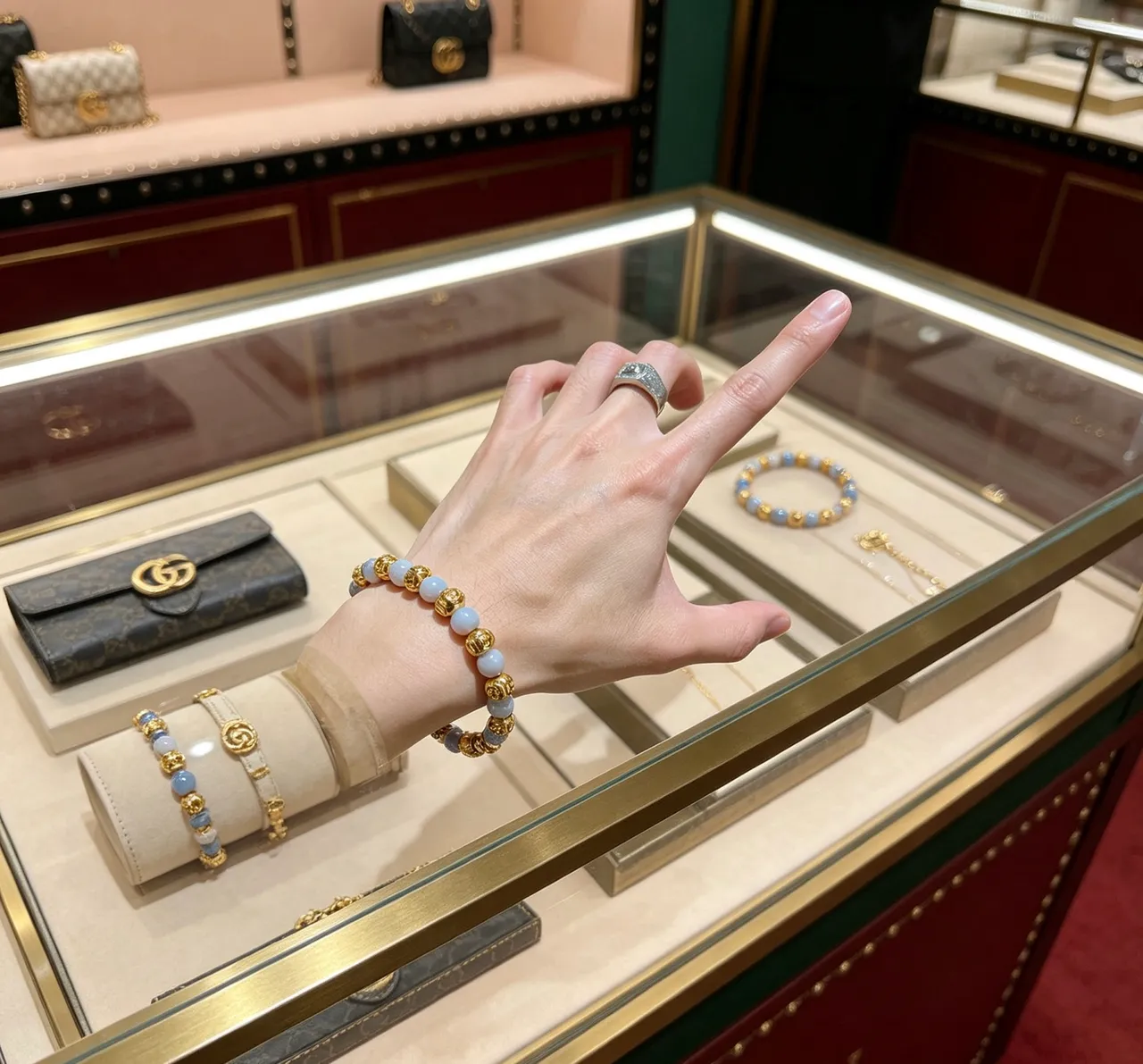 Gucci Oro Beige Pulsera de Cuentas de Metal 4