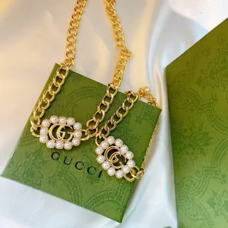 Gucci Gold White Curb Pearl-Embellished Double G Logos Chain Bag