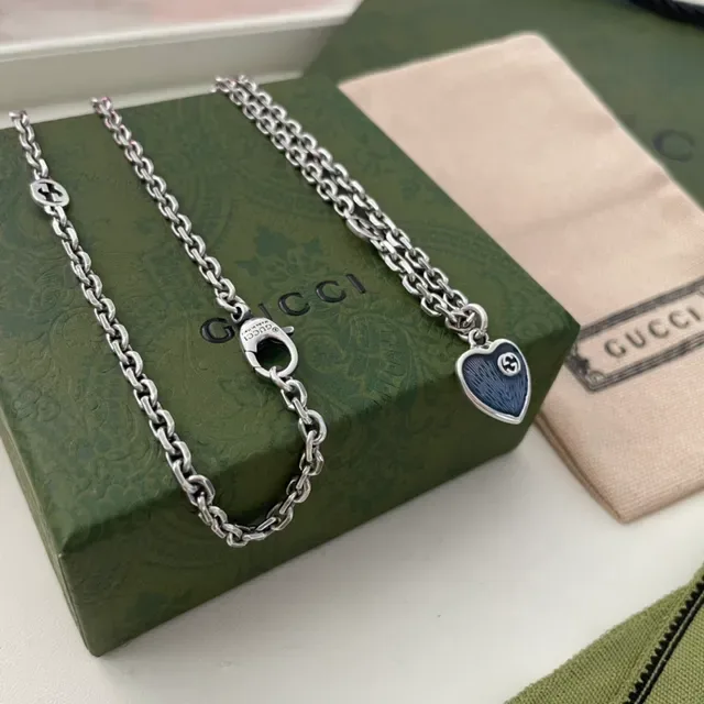 Gucci Pendentif Cœur Chaîne Curb Argent Bleu Émaillée 8