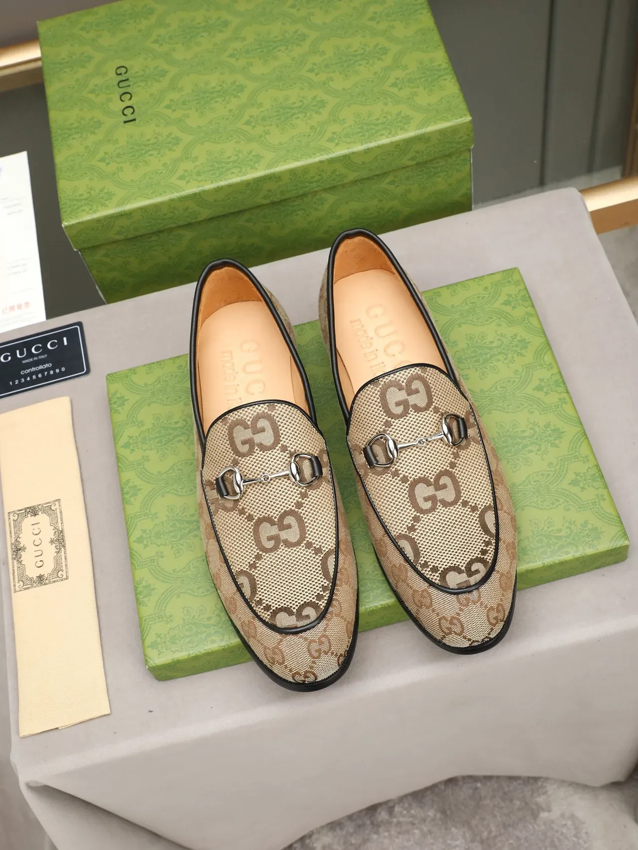Gucci Horsebit 1955 बेज ब्राउन GG Monogram Canvas Black Leather Trim लोफर 2