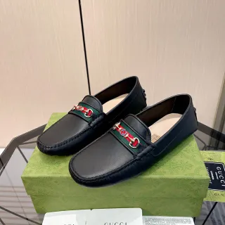 Gucci Horsebit 1955 Mocassins de couro preto Web Stripe