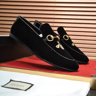 Gucci Horsebit 1955 কালো ভেলভেট এমব্রয়ডার্ড মধুমক্ষি লুফার