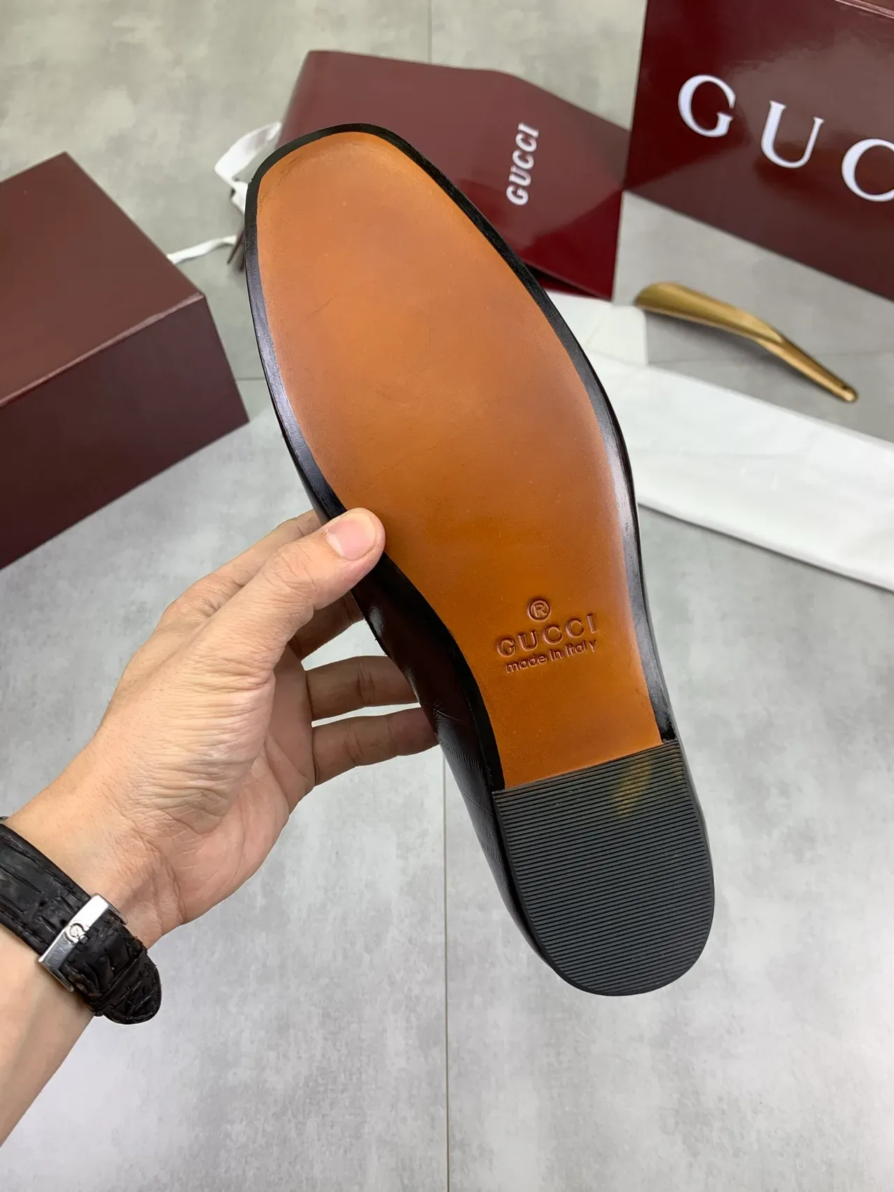Gucci Horsebit 1955 棕色金扣鳄鱼纹皮革乐福鞋 3