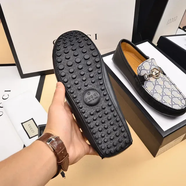 Gucci Horsebit 1955 GG Monogram 帆布和黑色皮革乐福鞋 4