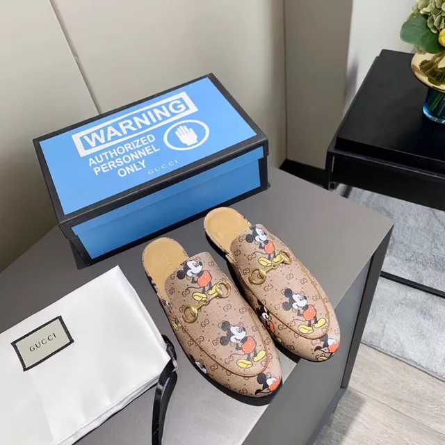 Gucci Horsebit 1955 Mickey Mouse impression loafers 2