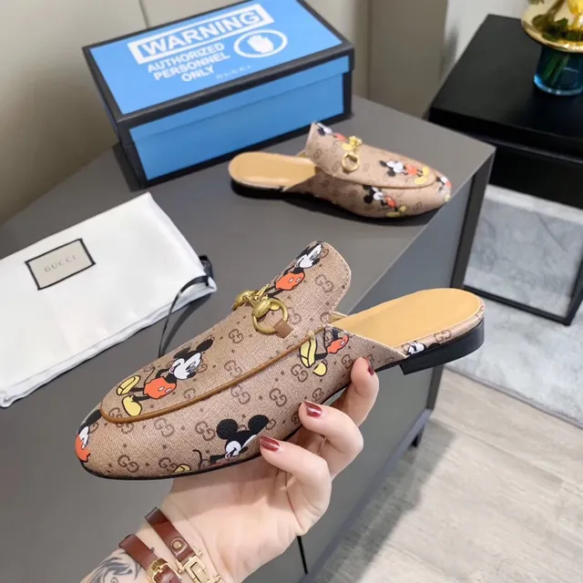 Gucci Horsebit 1955 Mickey Mouse impression loafers 6