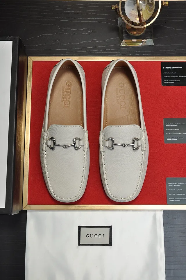 Gucci Horsebit 1955 Off-White Pebbled Leather लाफर 9