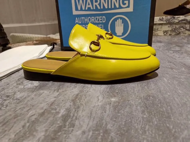 Gucci Horsebit 1955 Mocassins de Couro Amarelo Slip-On 2