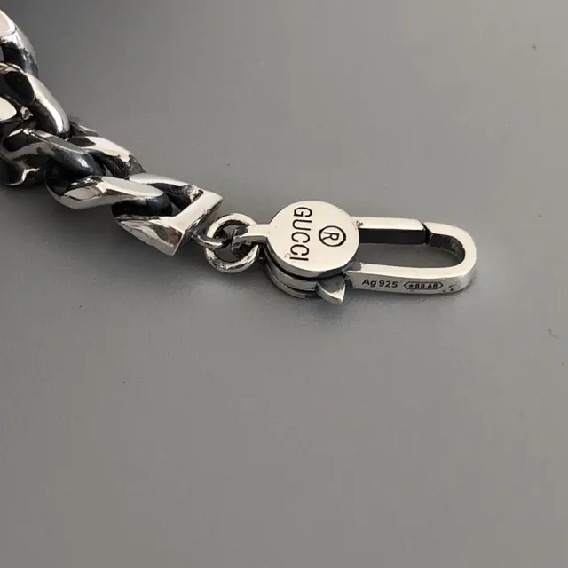 Gucci Interlocking G Curb-Link Silver-Tone Bracelet 2