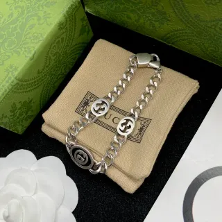 Gucci Interlocking G سوار سلسلة سميكة بلون فضي