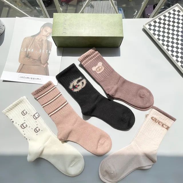 Calcetines de punto con logo y motivo Gucci 4