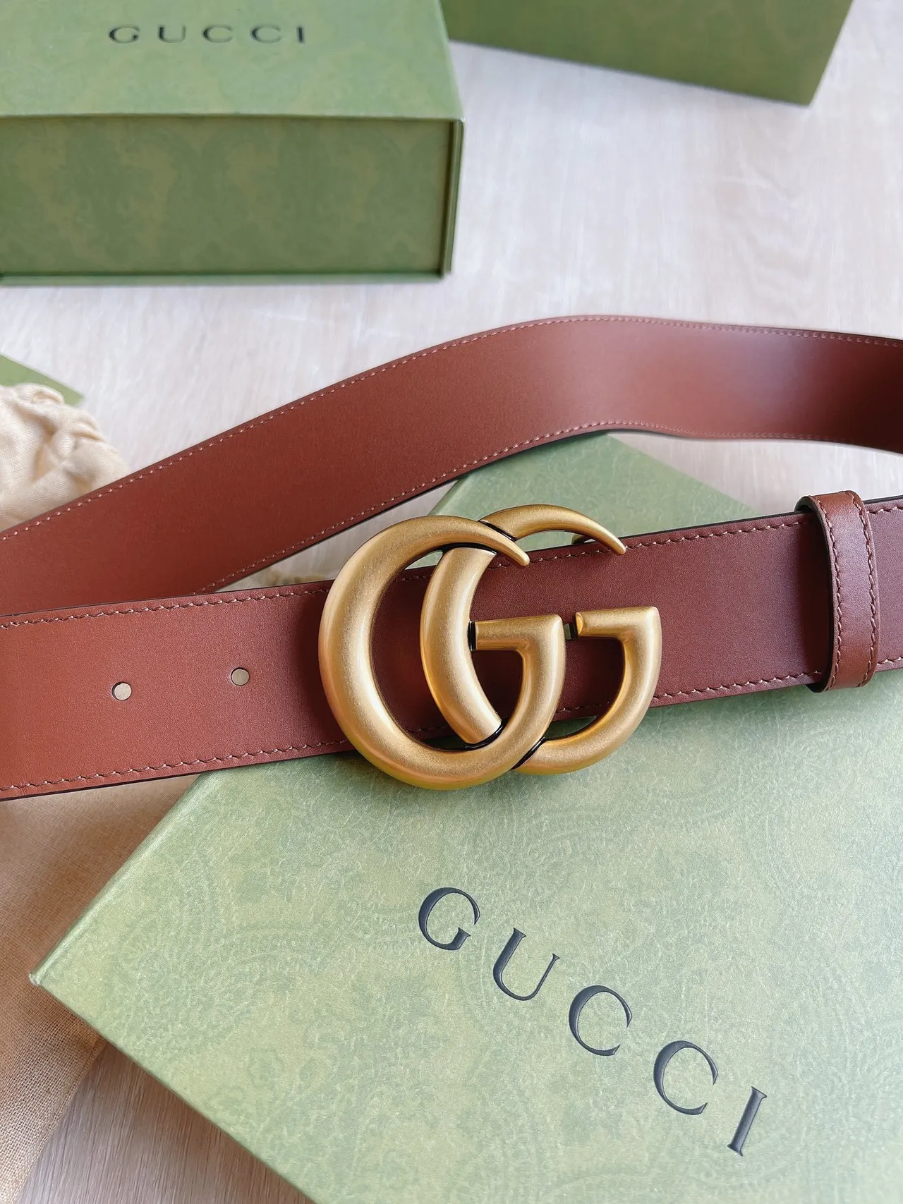Gucci Ophidia GG Monogram 帆布和棕色皮革腰带 2
