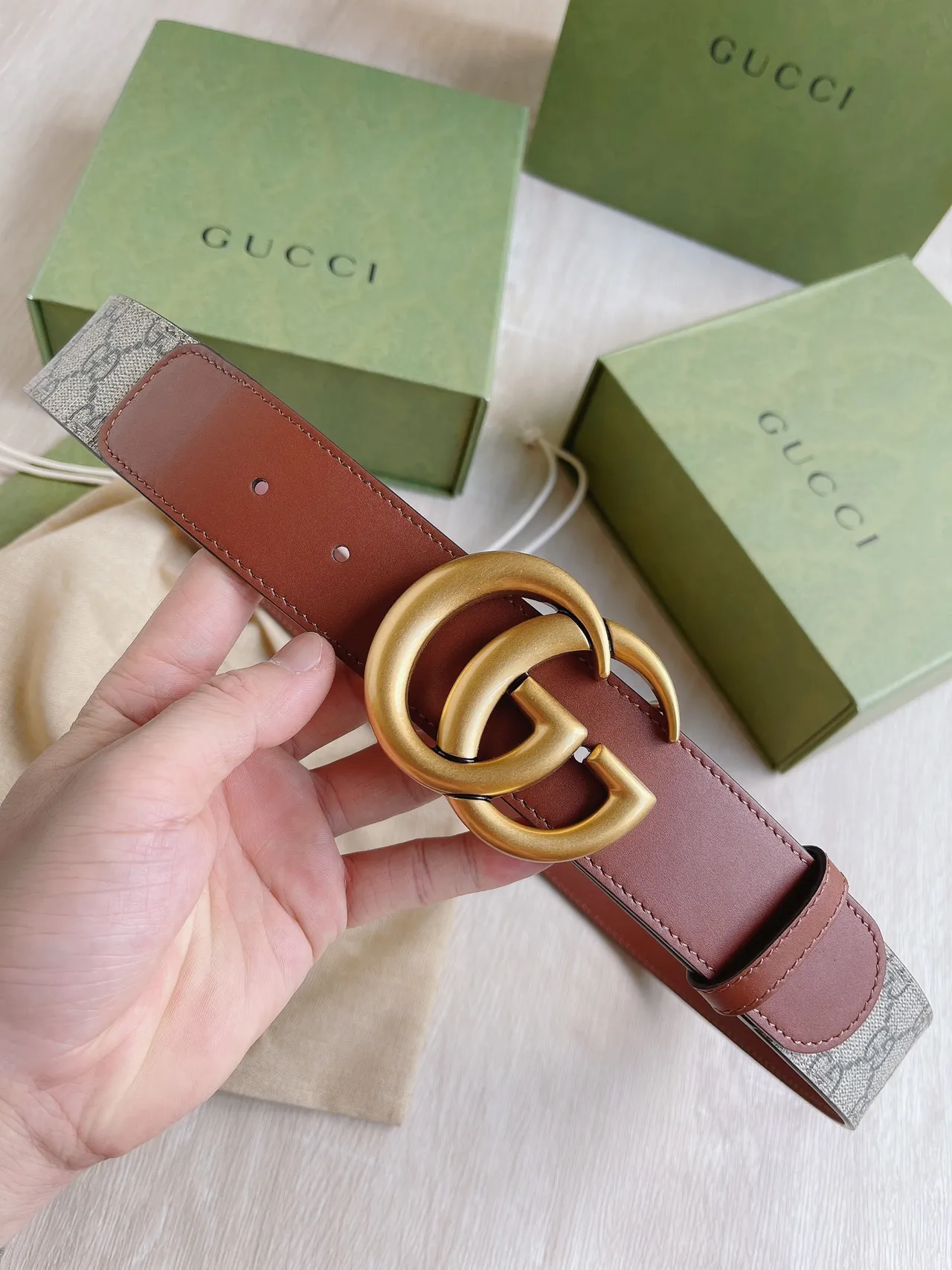 Gucci Ophidia GG Monogram 帆布和棕色皮革腰带 3