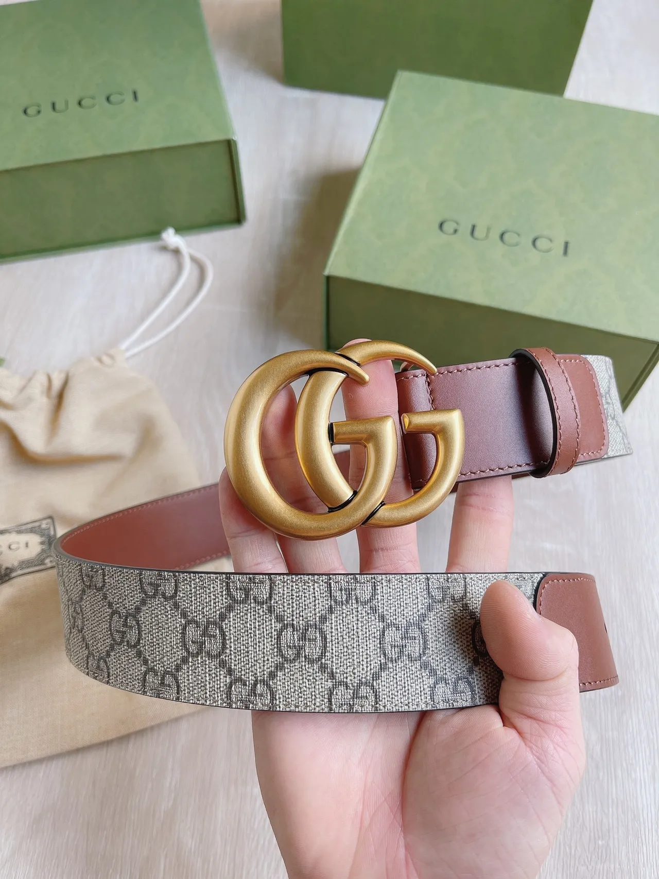 Gucci Ophidia GG Monogram 帆布和棕色皮革腰带 6