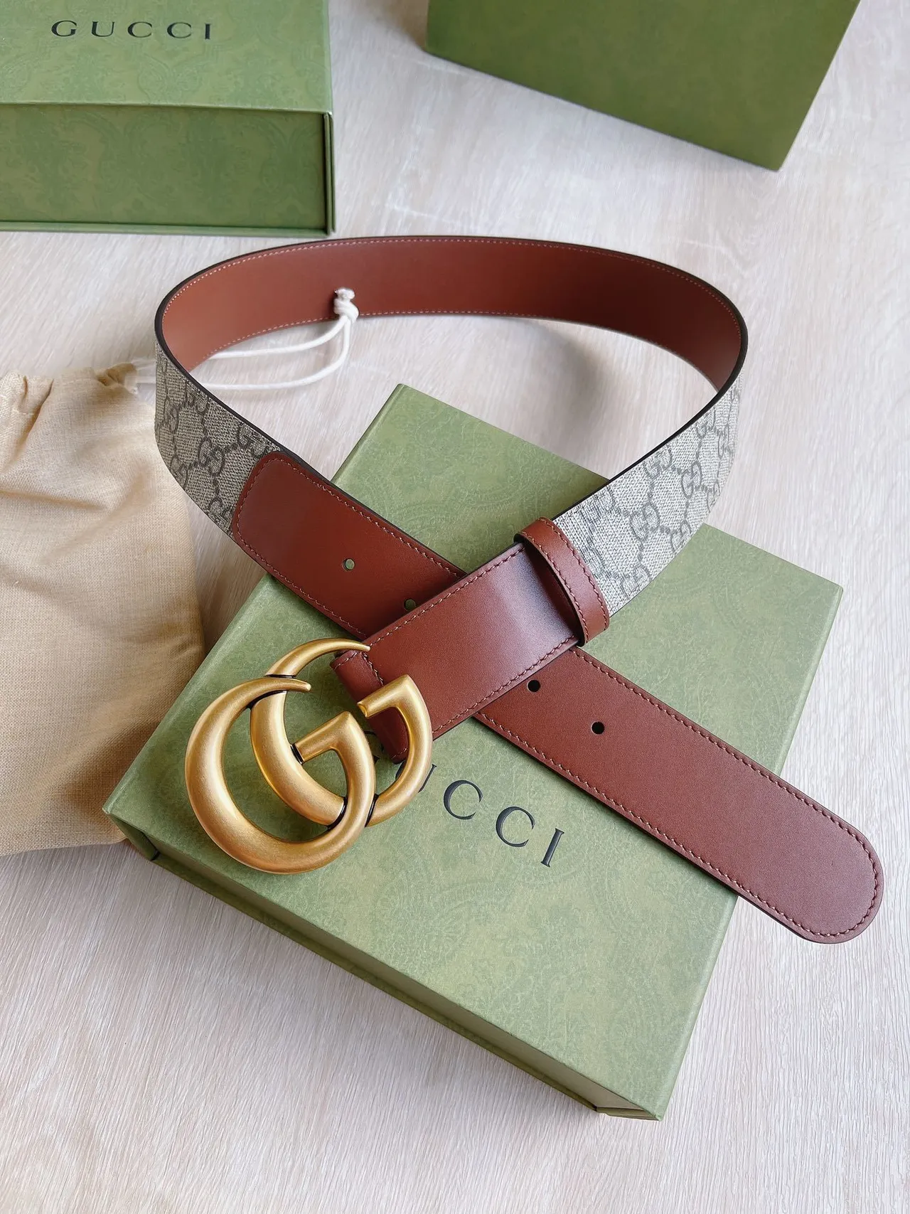 Gucci Ophidia GG Monogram 帆布和棕色皮革腰带 8