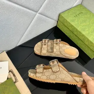 Gucci Princetown-Style Double-Buckle GG Monogram Zapatillas Beige