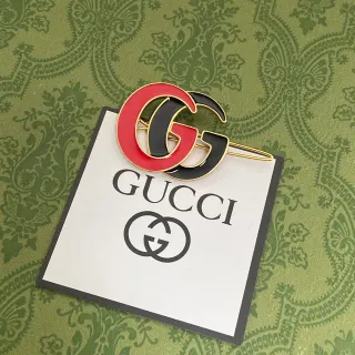 Gucci Red Black Enamel Interlocking G Logo Brooch