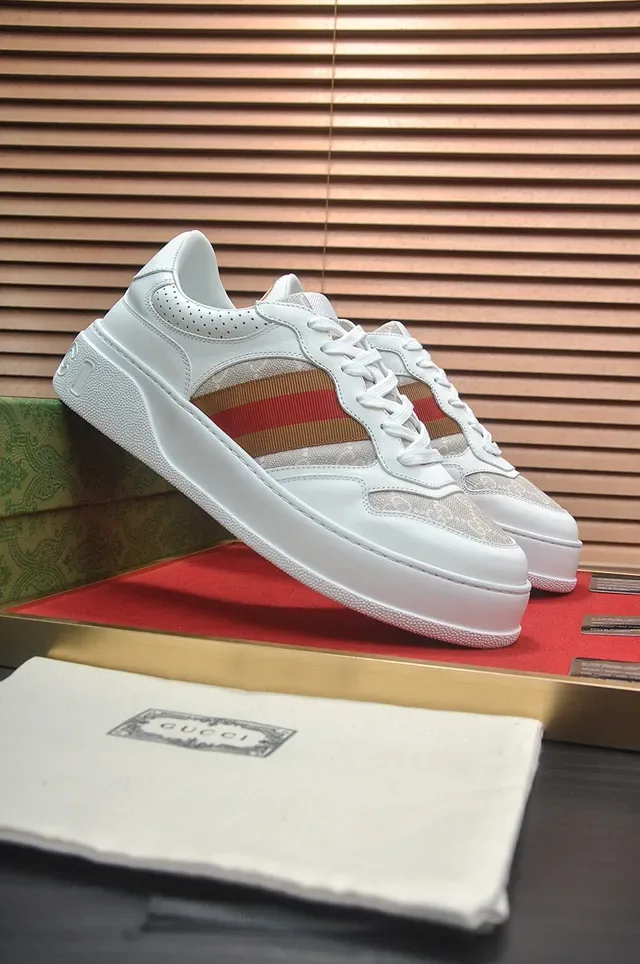 Gucci Rhyton Branco Vermelho Verde Listra Web Tênis Lifestyle 3