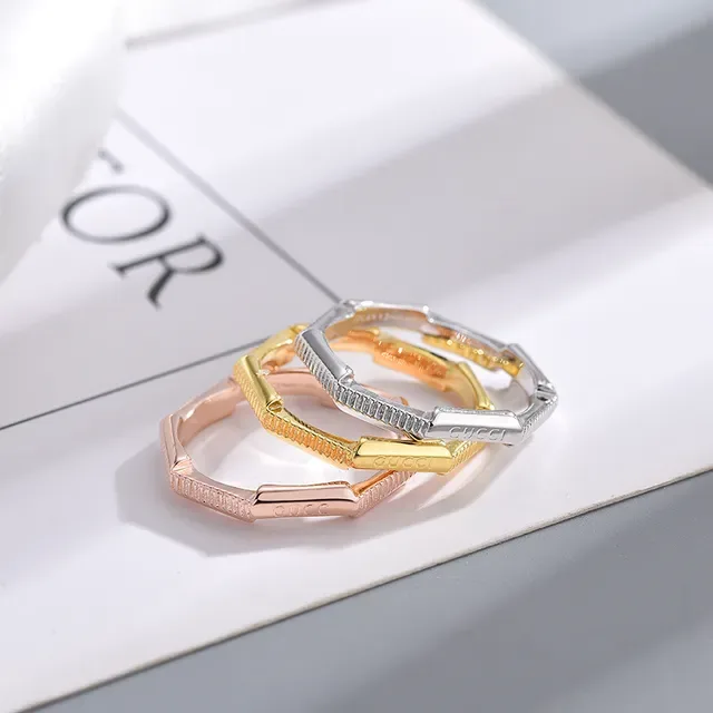 Gucci Screener Octagonal Gold-Tone Engraved Ring 3