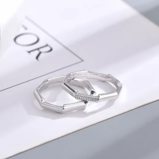 Gucci Screener Octagonal Gold-Tone Engraved Ring 5