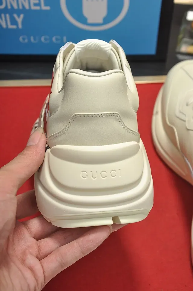 Gucci Screener Off-White Floral Graphic Chunky Sneakers 2