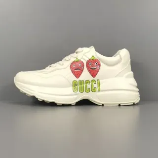 Gucci Screener Gráfico de Fresa Off-White zapatillas lifestyle