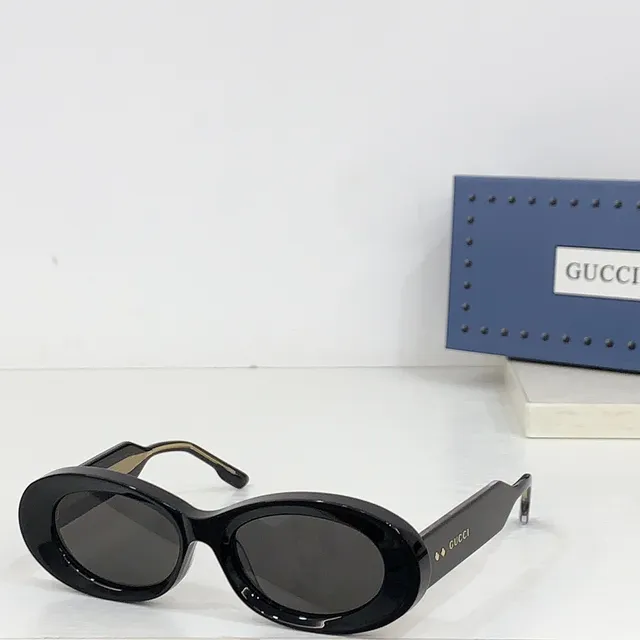 Gucci Screener Tortoiseshell Oval Sunglasses 8