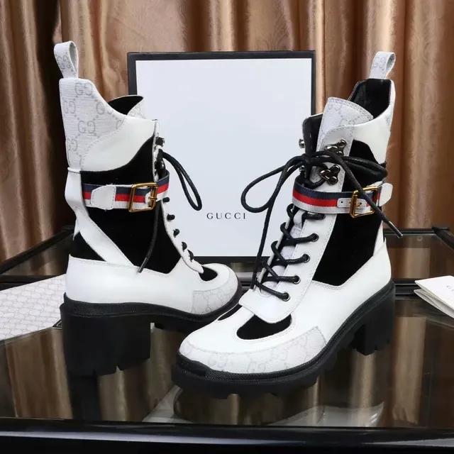 Gucci Screener Botas de tornozelo brancas e pretas GG Monogram 3