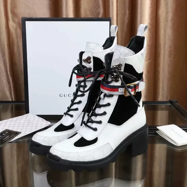 Gucci Screener Botas de tornozelo brancas e pretas GG Monogram 5