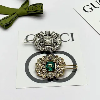 Gucci Silver Gold Floral Crystal Cluster Interlocking G Centerpiece Brooch