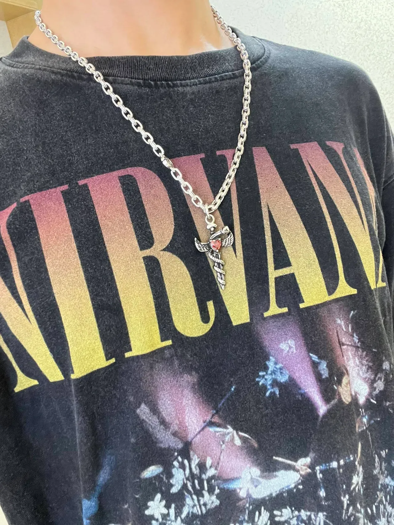 Gucci Argent Chaîne Maillée Poignard Ailé Collier 2
