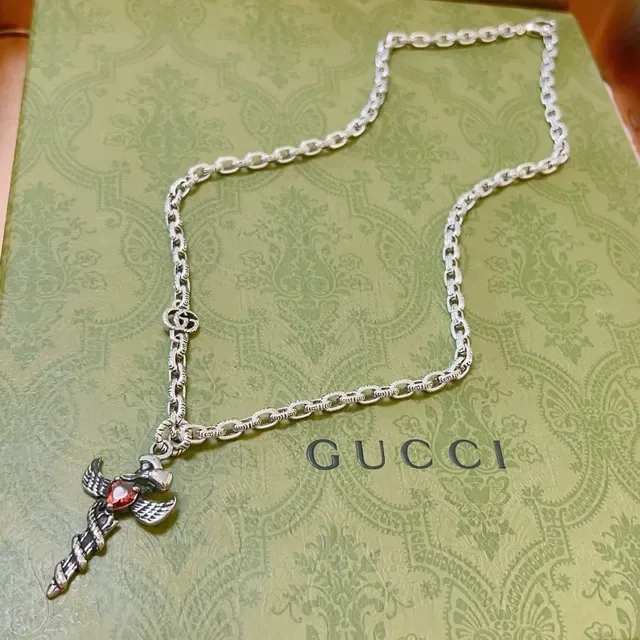 Gucci Argent Chaîne Maillée Poignard Ailé Collier 4
