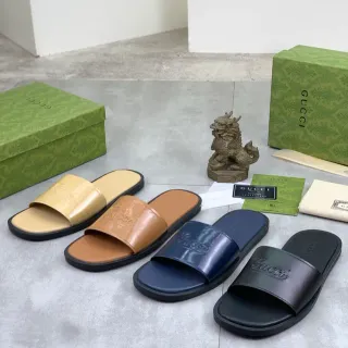 Gucci Slide 黑色米色 压纹标志带 光泽专利上层拖鞋