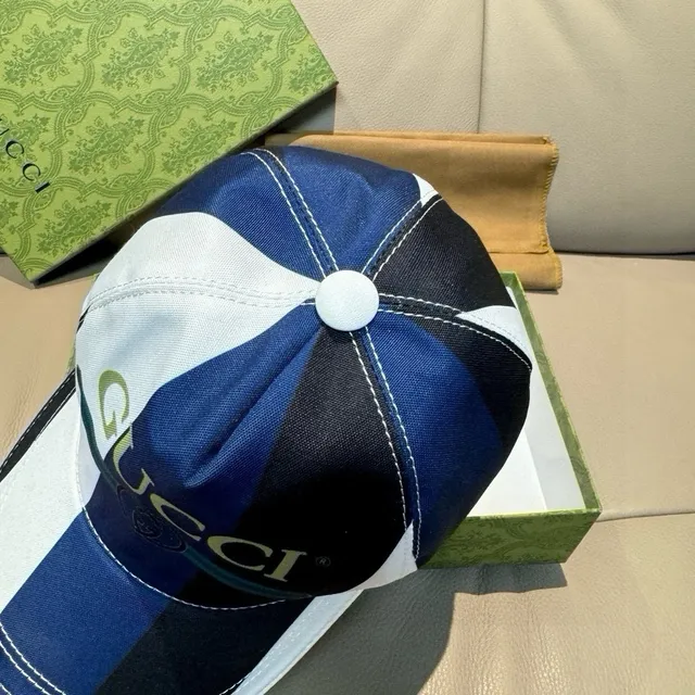 Gucci Boné de beisebol listrado navy e branco 6