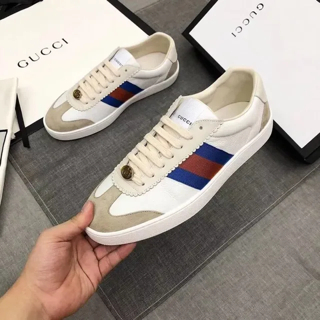 Gucci Tennis 1977 Tênis lifestyle Off-White e Beige com listra Web 8