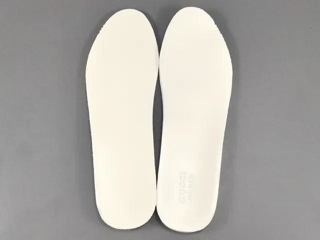古驰 Tennis 1977 Off-White 绿色 红色 橙色 Web 生活方式运动鞋 4