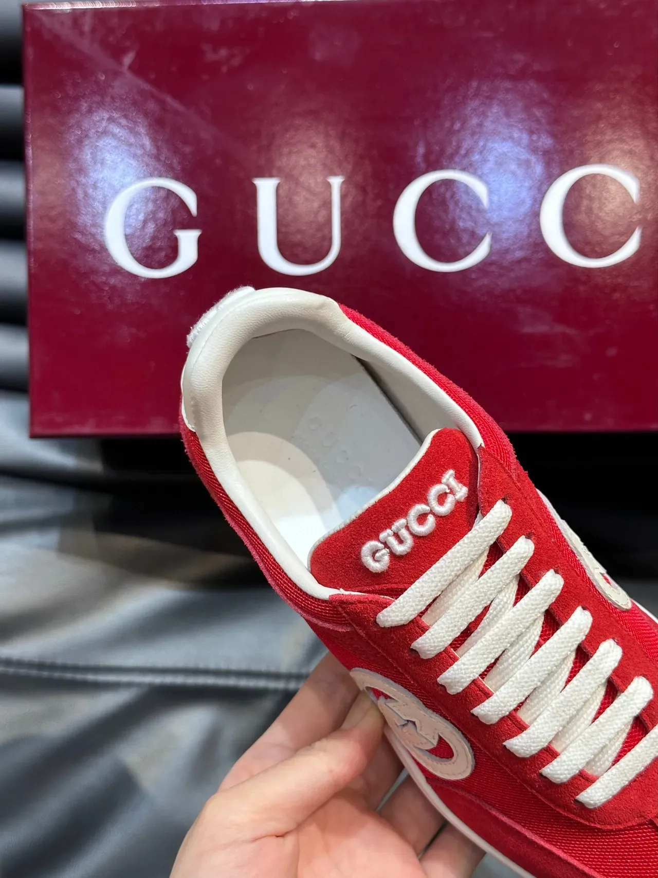 Gucci Tennis 1977 红白 麂皮网面 鞋带 生活方式运动鞋 7