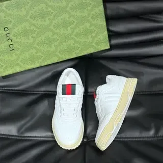 Gucci Tennis 1977 Zapatillas Lifestyle Blancas y Crema
