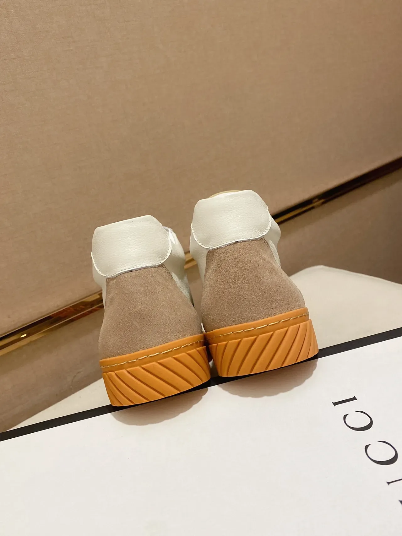 Gucci Tennis 1977 White Beige Green Red Web Lifestyle Sneakers 4