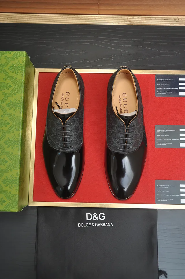 Gucci Two-Tone GG Supreme and Patent Leather Oxford Shoes 5