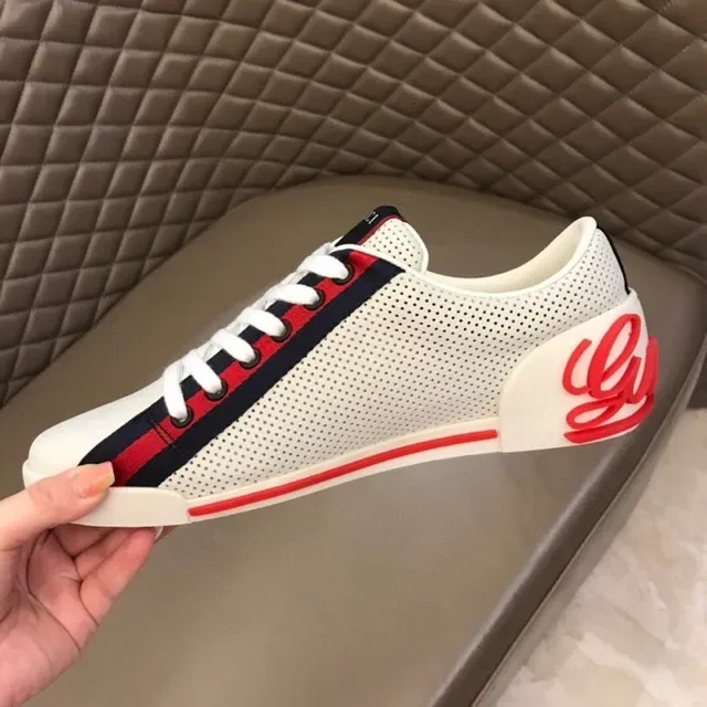 Gucci Blanco Rojo Cuero Perforado Superior Detalle Banda Web Zapatillas Lifestyle 2