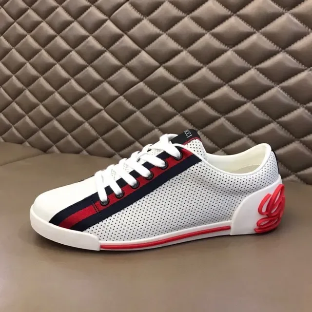 Gucci Blanco Rojo Cuero Perforado Superior Detalle Banda Web Zapatillas Lifestyle 6