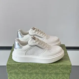 Gucci Blanco Plateado Monogramados Textil Acentos Metálicos Lifestyle Sneakers