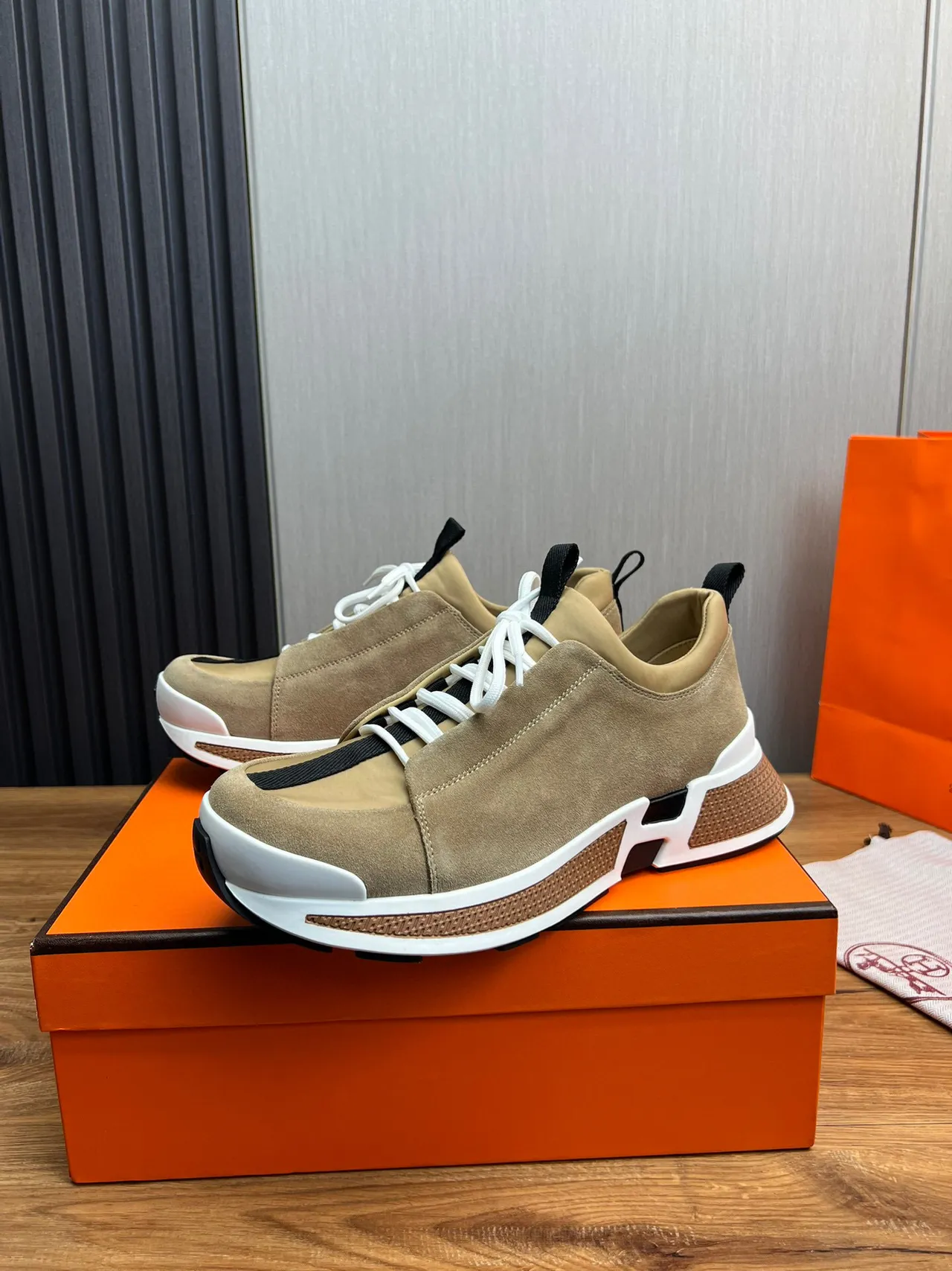 Hermès Beige White Suede Upper Sculpted Multi-Layer Midsole Lifestyle Sneakers 3