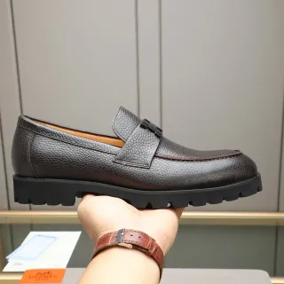 Hermès Brown Black Pebbled Leather H-Buckle Strap Loafer