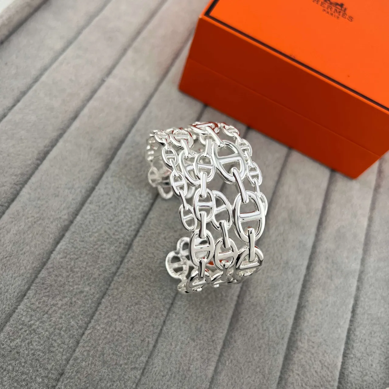 Hermès Chaine d'Ancre 金銀雙色 Interlocking H-Link Chain 寬邊手環 7