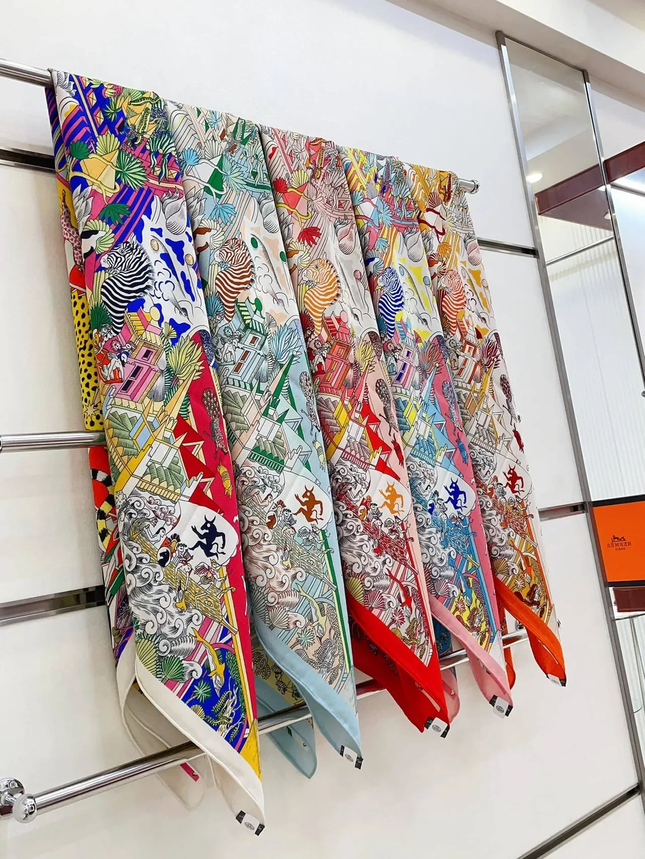 Hermès Multicolor Pink Vibrant Illustrated Motif Herringbone Border Scarve 4