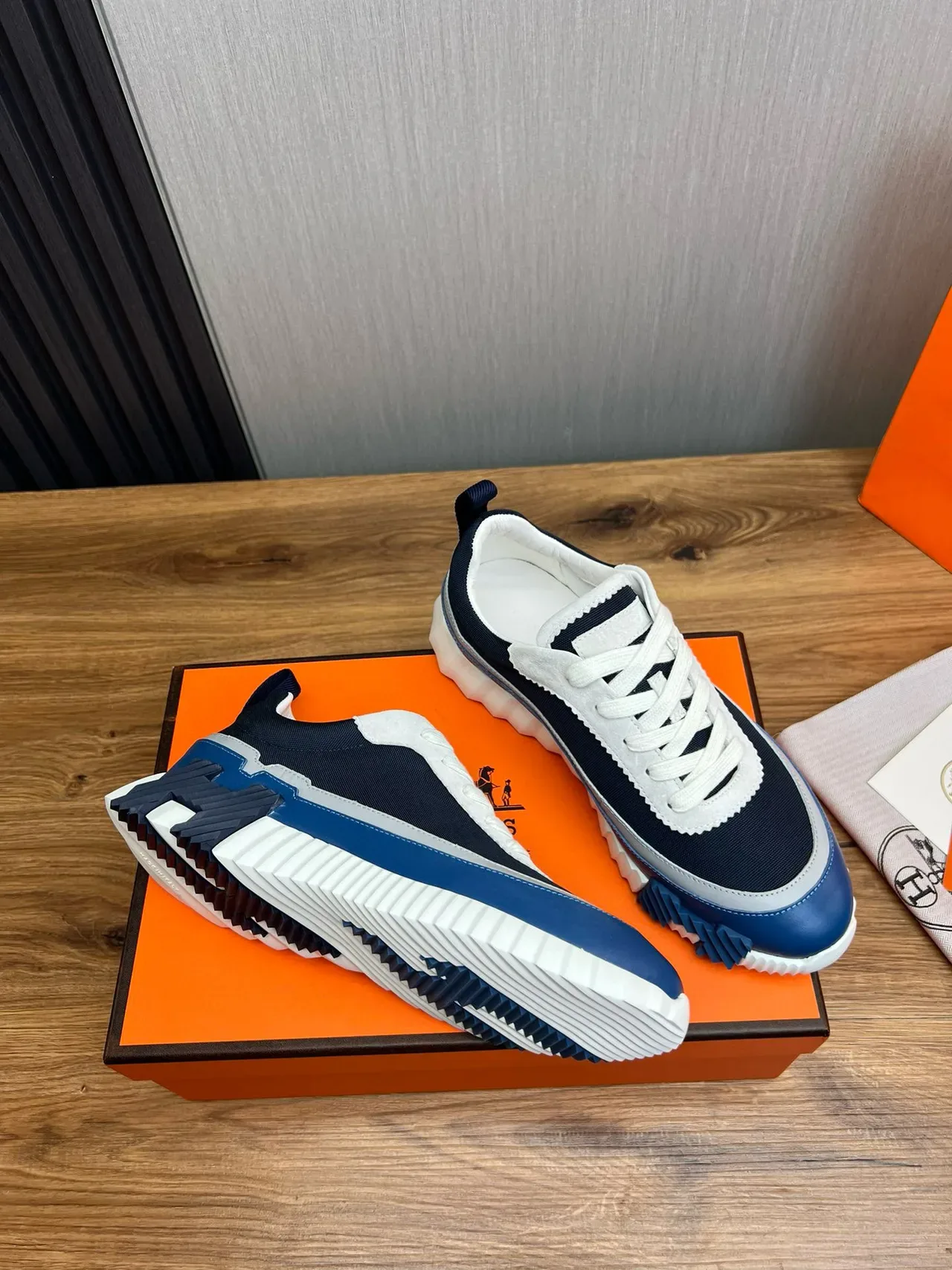 Hermès Navy White Sculpted Ridged Midsole Layered Textile And Leather Upper Lifestyle Sneakers 6