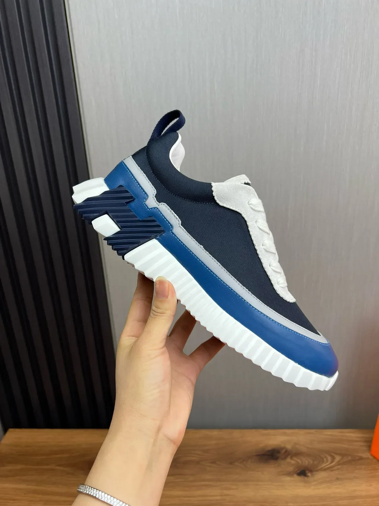 Hermès Navy White Sculpted Ridged Midsole Layered Textile And Leather Upper Lifestyle Sneakers 7